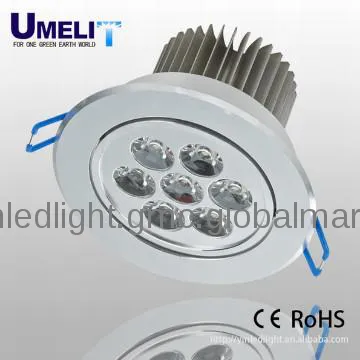 ceiling mounted spot light
