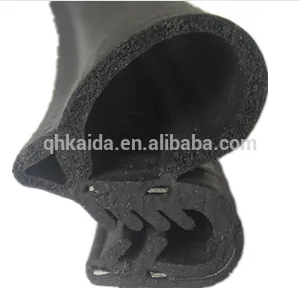Auto rubber pinchweld door edge seal strip