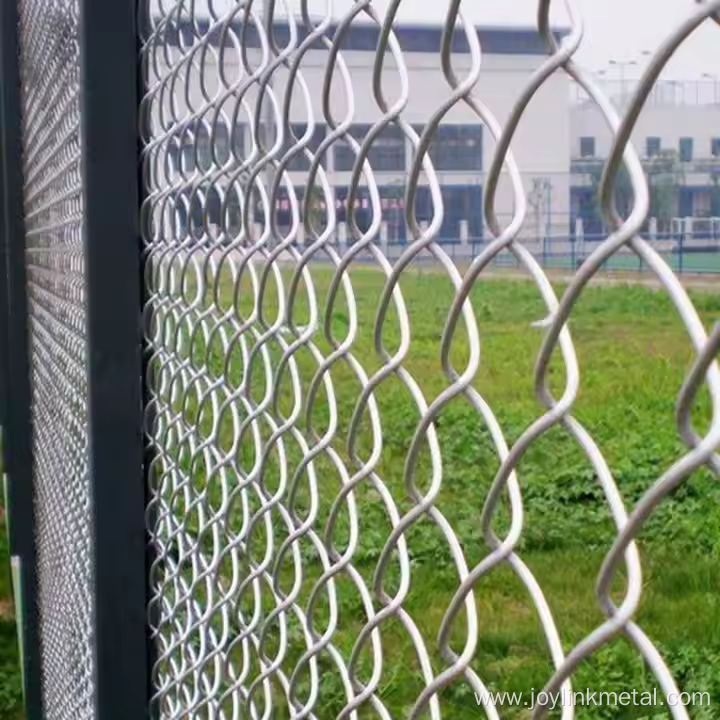 hot dipped galvanized chain link fence