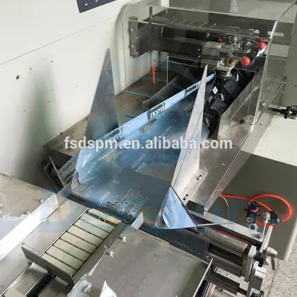 Automatic tableware spoon and fork packing machine for kitchen ware