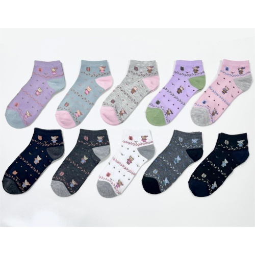 Custom made women's socks