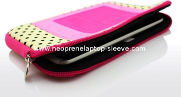 Cute Neoprene Ipad Tablet Case With Zipper Dot Print , Color Customized