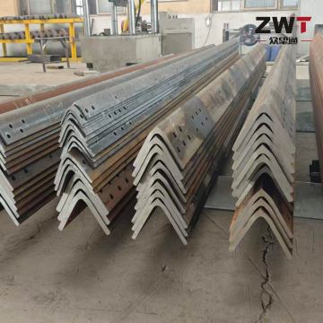 Estructuras de torre de acero con ángulo formado doblado de 60°