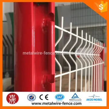 welded wire Bending 3D Mesh Fence with good price / Cerca de malla de alambre 3D