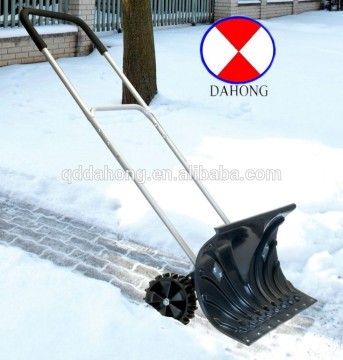moving snow shovel pusher, high quality and carton package