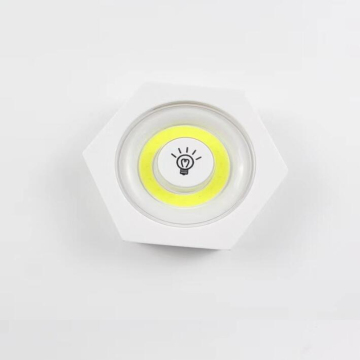 LED yang dapat dipimpin di bawah lampu kabinet dengan remote control untuk lemari pakaian, dapur, kamar tidur, dan tangga