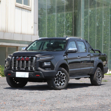 2023 JAC Hunter Pickup Truck: 2.0T 231hp L4 Engine, 2WD/4WD, Mountain-Ready with Large Space and Strong Power