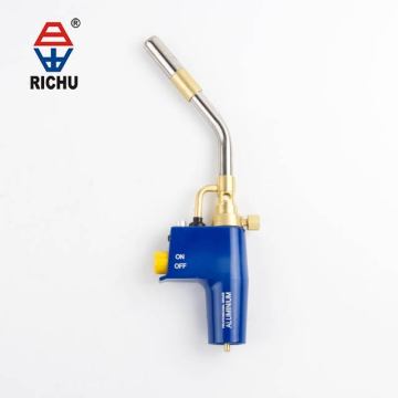 Brazage professionnel avec torche à gaz butane: outils et techniques