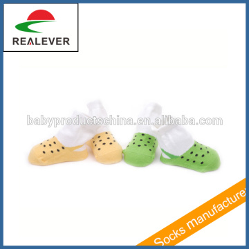 Hot Sell Cute plain white baby socks