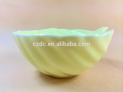 Japanese colorful celadon ceramic rice bowl in unique shape