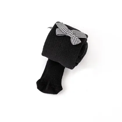 Plush and warm baby leggings