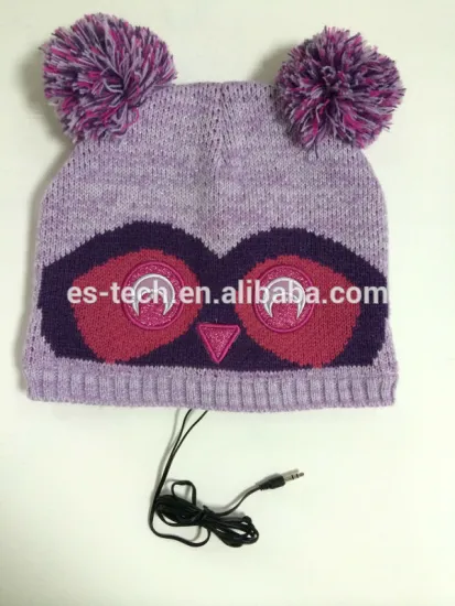 winter cartoon lovely hat with wired headphone