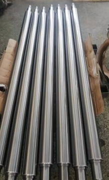 Individually tailored roller design