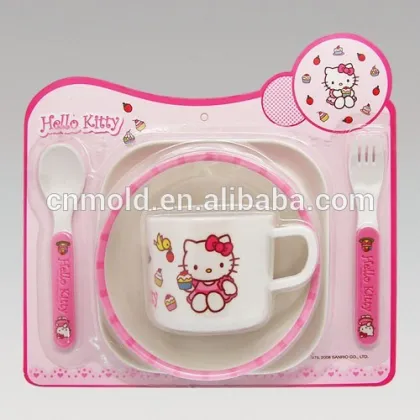 kids tableware gift set, hello kitty, snoopy, spongebob