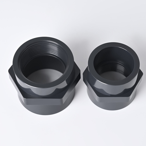 UPVC أنثى اقتران PN16