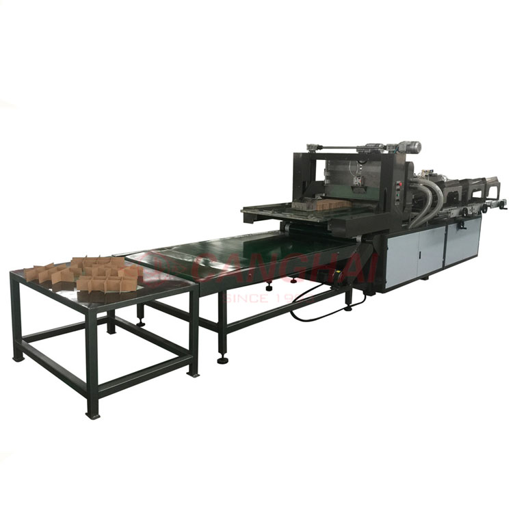 automatic partition assembling making machine for bottle box2