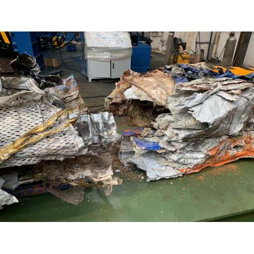 Square Scrap Waste Metal Shavings Chips Bale Breaker