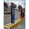 Sistema integrado de cobro de tarifas de estacionamiento de pantalla completa