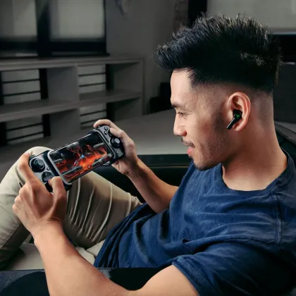 Razer Kishi USB-C Mobile Game Controller for Android