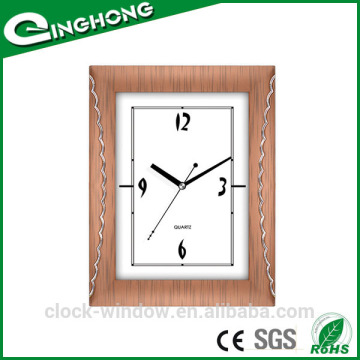Delicate environmental wooden table clock