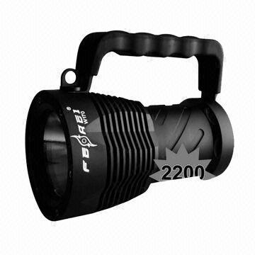 High-end SST90 2,200lm Underwater 200 Meters Diving LED Torch with 500m Distance