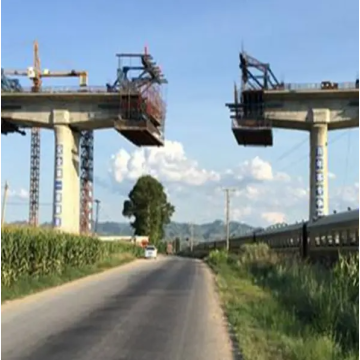 Pont de pont coulé in situ Forme de faisceau