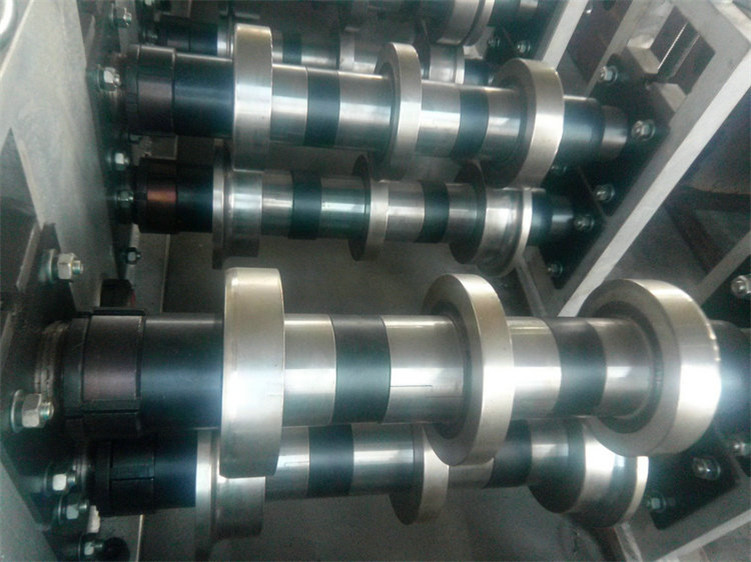 C Channel Steel Stud Roll forming machine 