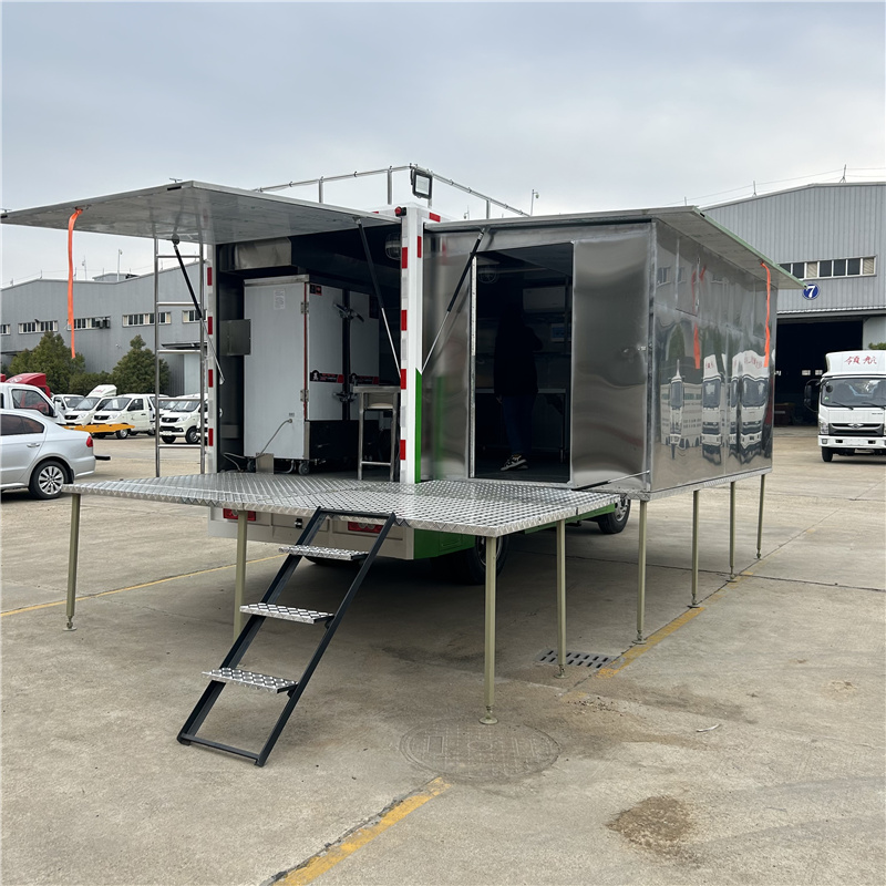 Electric Mobile Kitchen Truck Manufacturer in Suizhou China