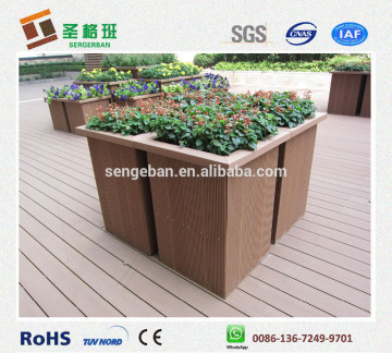 Outdoor wood composite flower box for garden
