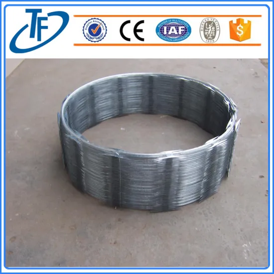BTO-22 galvanized concertina razor wire