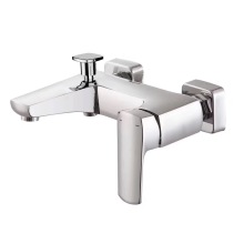 Grifo de agua giratorio de 360 ​​grados de cromo de zinc, grifo de fregadero de lavabo frío de cocina de un solo orificio para herrajes domésticos