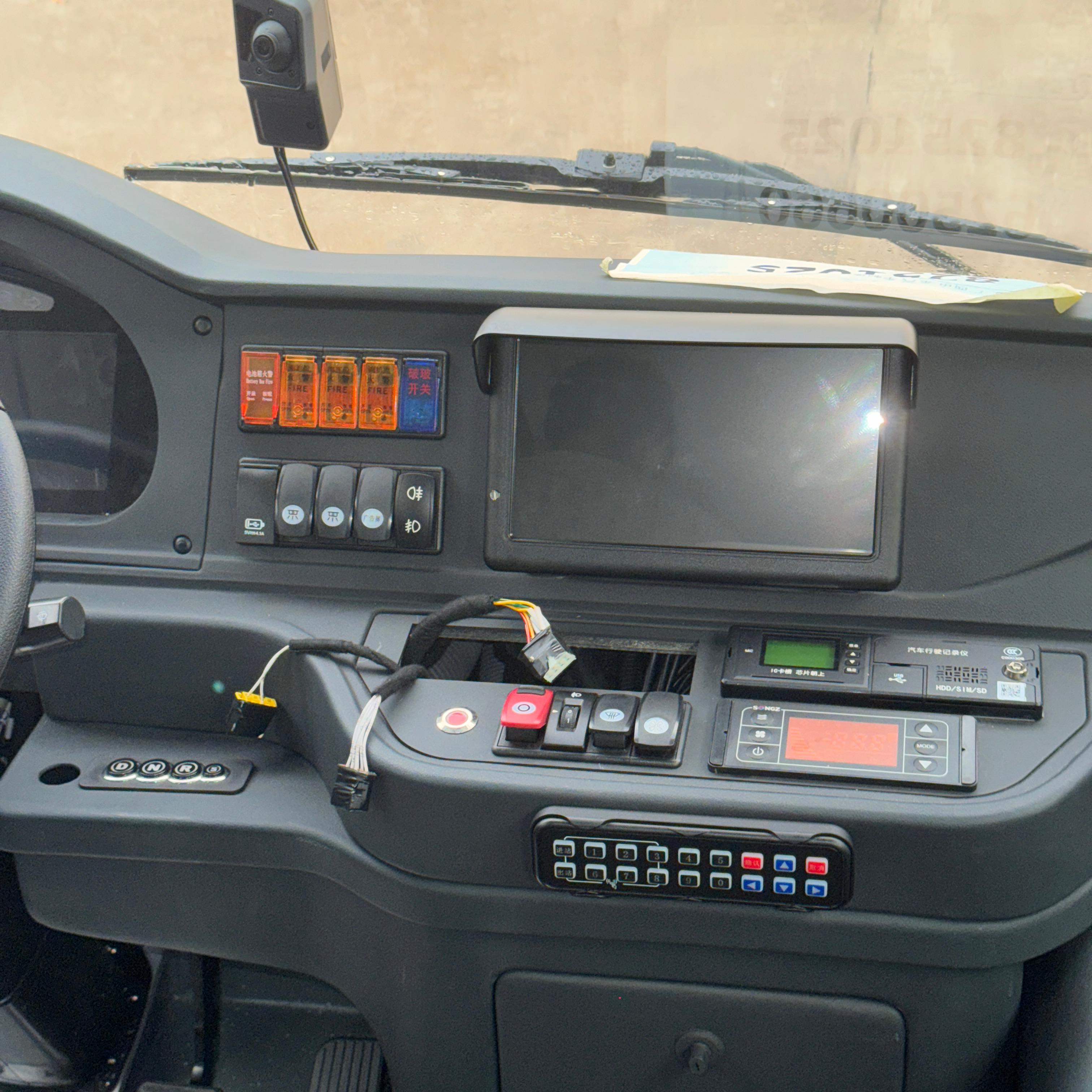 electric minibus for city