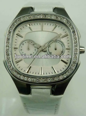 new watches 2013 hot cheap popular watches brand fashion watches