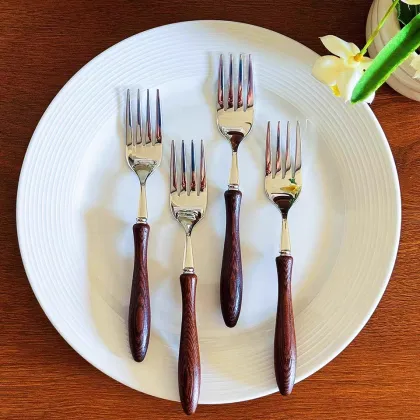 Natural Chicken Wing Wood Handle Fork