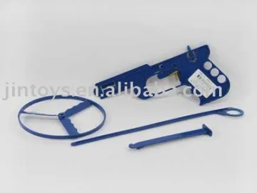 Plastic Toy, Flying Disk Gun with Many Design for Choice