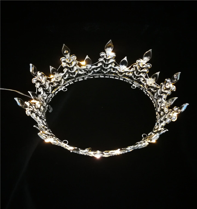 Crown Round Tiara 