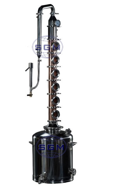 Distiller en acier inoxydable / petite maison en alchohol