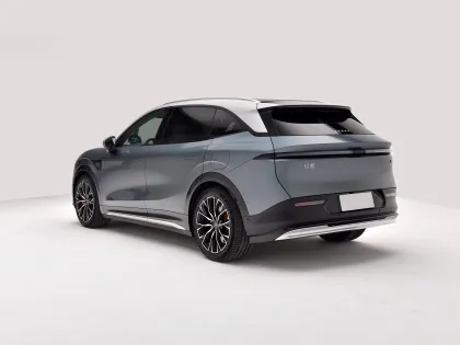 Zeekr 7x 2024 Electric SUV: High Speed 4WD New Energy Vehicle