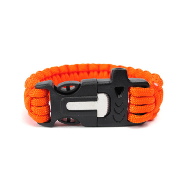Emergency Multifunction Paracord Bracelet: Survival Tool with Whistle and Scraper