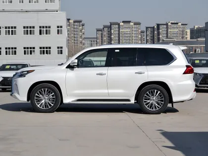 Lexus LX570 2019 5.7L Dynamic Luxury Edition