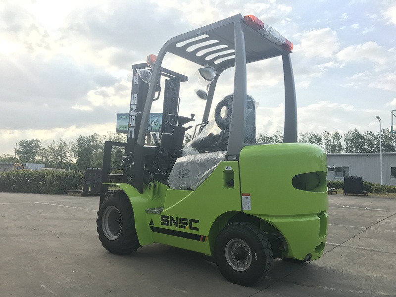 1.8T Forklift Truck