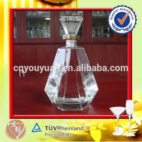 custom design unique 500ml glass diamond shaped bottle