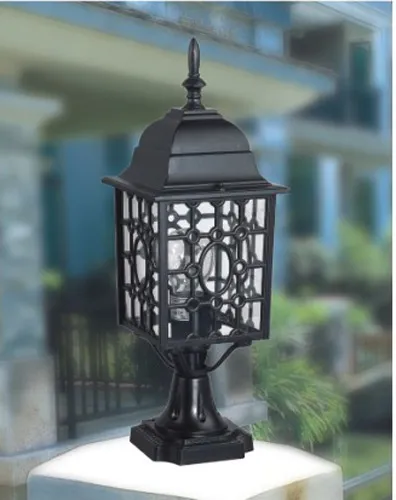 Antique Entrance Pillar Light