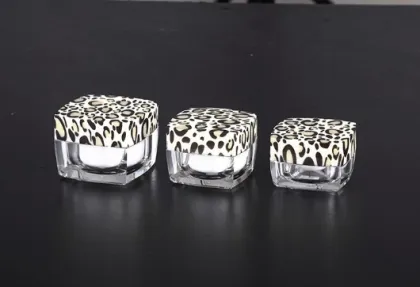 square cosmetics cream jar