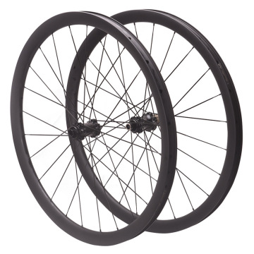 700 Ccarbon fiber disc brake wheel set
