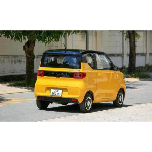 cheap electric Wuling MINIEV city car