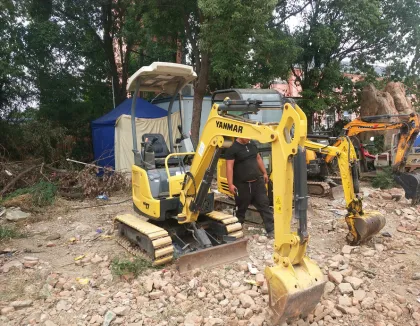 Used VIO17 Excavator: 1 Ton Crawler Excavation Machinery for Sale