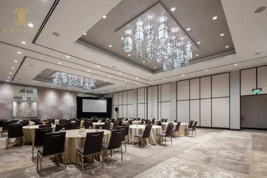 Geometric glass led rectangular ceiling chandelier