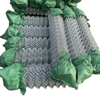 Custom Cut & Bent Galvanized Chicken Wire Fence with Diamond Hook Chain Link
