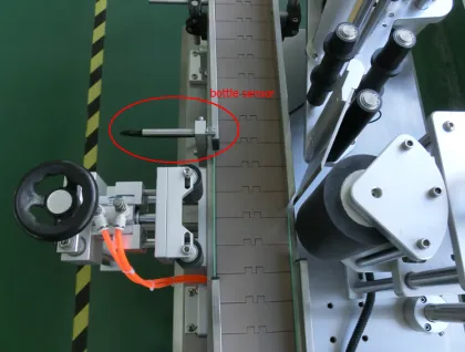 Automation Round Bottle Labeling Machine